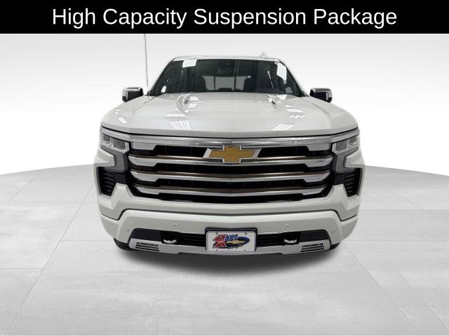 Certified 2022 Chevrolet Silverado 1500 High Country w/ High Country Premium Package AWD/4WD image 7