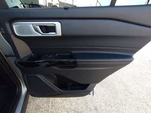 Used 2021 Ford Explorer Platinum w/ Equipment Group 601A image 67