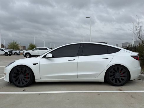 Used 2021 Tesla Model 3 Performance image 17