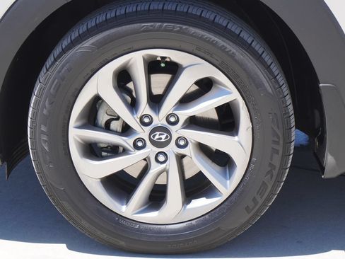 Used 2017 Hyundai Tucson SE FWD image 4