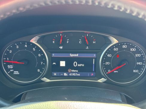 Used 2021 GMC Terrain SLE w/ Driver Convenience Package image 21