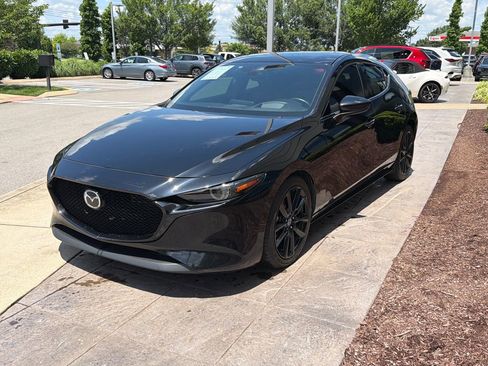 Used 2019 MAZDA MAZDA3 Hatchback w/ Premium Package FWD image 7