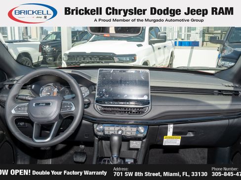 Used 2026 Jeep Compass Latitude AWD/4WD image 19
