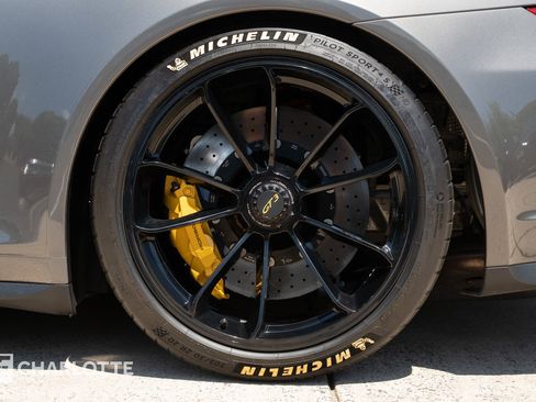 Used 2019 Porsche 911 GT3 RWD image 10