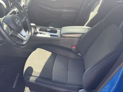 Used 2021 Nissan Sentra SV image 8