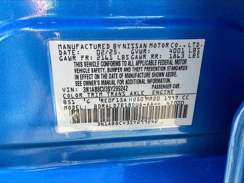 Used 2025 Nissan Sentra SV image 19