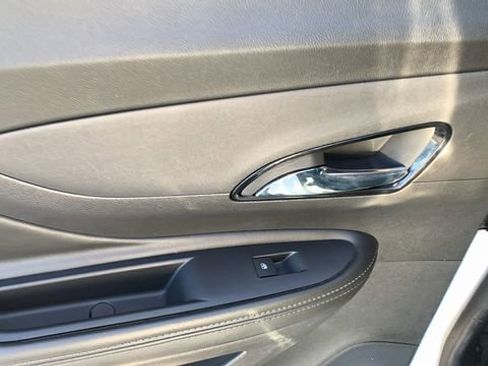 Used 2019 Buick Encore Preferred FWD image 18