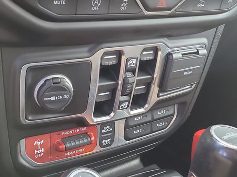 Used 2020 Jeep Gladiator Rubicon image 29