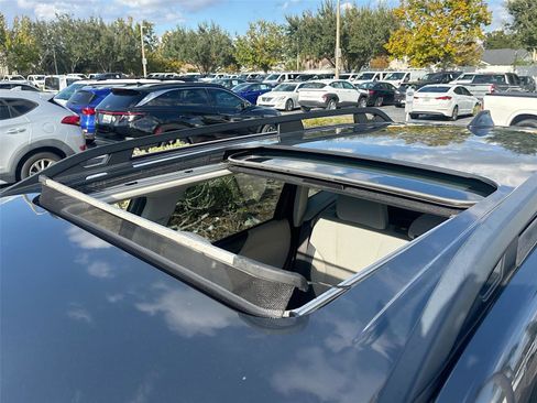 Used 2022 Subaru Forester Premium image 23