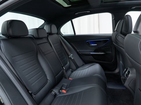 New 2026 Mercedes-Benz C 300 4MATIC Sedan image 24