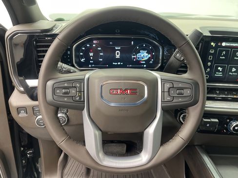 New 2026 GMC Sierra 2500 SLT w/ SLT Premium Package image 13
