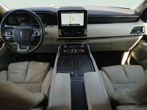 Used 2020 Lincoln Navigator Reserve w/ Luxury Package AWD/4WD image 23