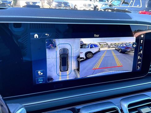 Used 2024 Mercedes-Benz Maybach GLS 600 Maybach GLS 600 image 26