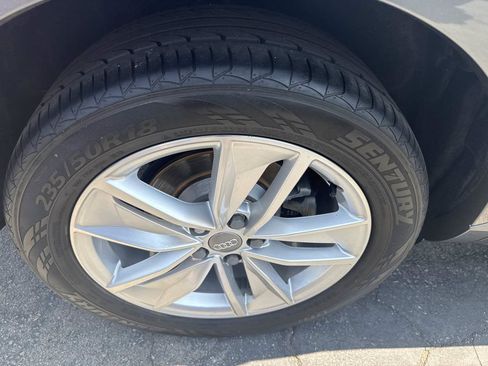Used 2017 Audi Q3 2.0T Premium w/ Convenience Package FWD image 11