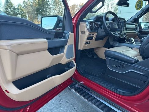 Used 2021 Ford F150 Lariat w/ Equipment Group 502A High AWD/4WD image 14