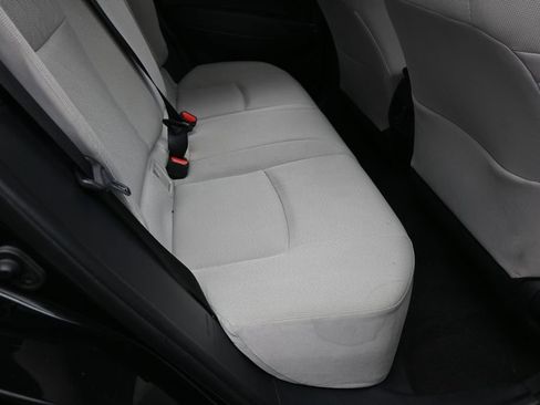 Used 2022 Toyota Corolla Cross L FWD image 34