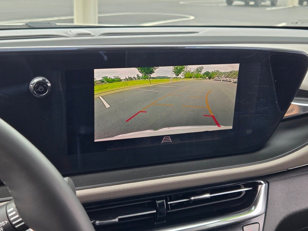Used 2024 Buick Envista Avenir FWD image 27