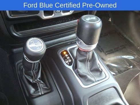 Used 2021 Jeep Wrangler Unlimited Sahara w/ Cold Weather Group AWD/4WD image 16