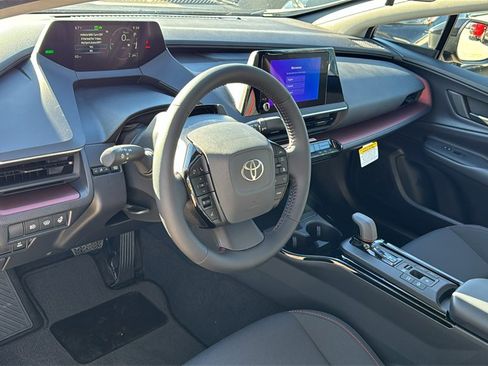 New 2026 Toyota Prius SE image 16