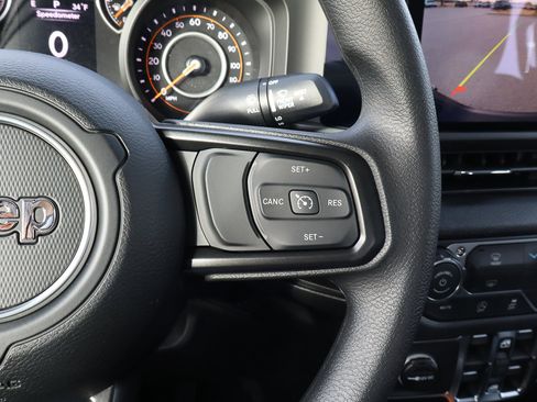 New 2026 Jeep Gladiator Sport image 30