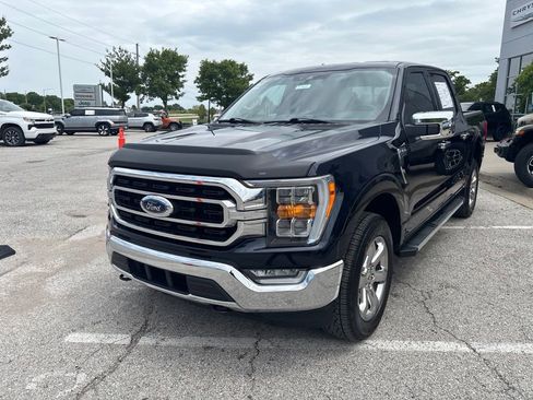 Used 2022 Ford F150 XLT w/ Equipment Group 302A High AWD/4WD image 12