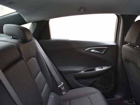 Used 2024 Chevrolet Malibu LT image 25