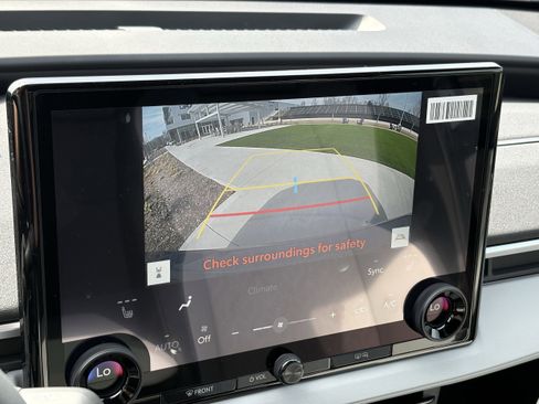 New 2026 Subaru Solterra Premium image 22