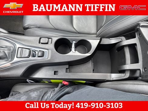 Used 2017 Chevrolet Camaro LT w/ RS Package RWD image 16