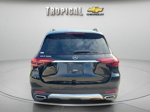 Used 2025 Mercedes-Benz GLE 350 4MATIC image 4
