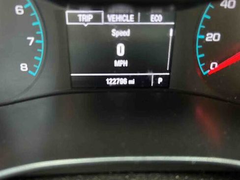 Used 2017 GMC Canyon 4x4 Extended Cab w/ Convenience Package image 29
