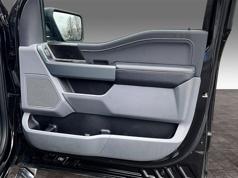 Used 2022 Ford F150 XLT w/ Equipment Group 302A High image 13