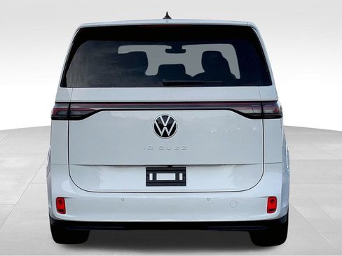 New 2025 Volkswagen ID. Buzz Pro S image 4
