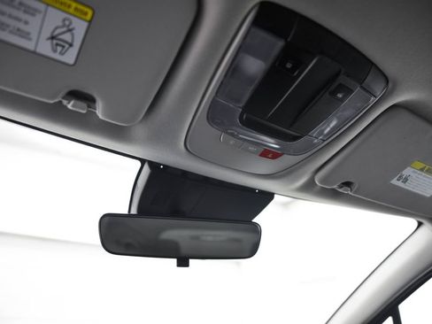 Used 2023 Kia Sportage EX image 18