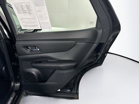 Used 2023 Nissan Ariya FWD image 31