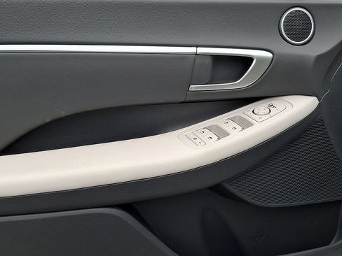 New 2025 Hyundai Sonata SEL FWD image 8