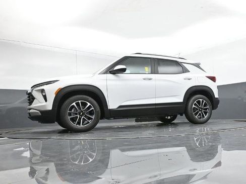 New 2026 Chevrolet TrailBlazer LT w/ Convenience Package image 10