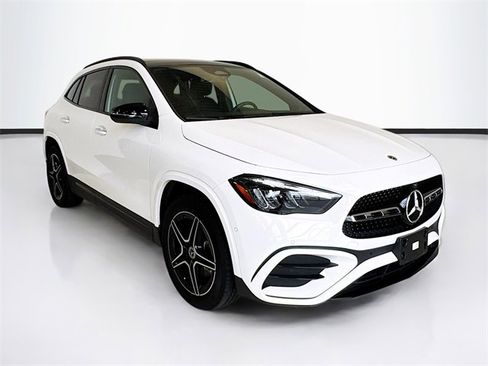 Certified 2024 Mercedes-Benz GLA 250 4MATIC image 3