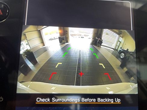 Used 2024 Subaru Crosstrek 2.0i Premium image 6