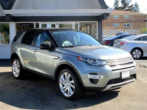 Used 2015 Land Rover Discovery Sport HSE Luxury image 10