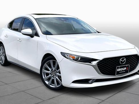 Used 2022 MAZDA MAZDA3 s image 3