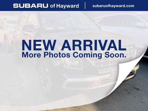 Used 2025 Hyundai Venue SEL FWD image 1