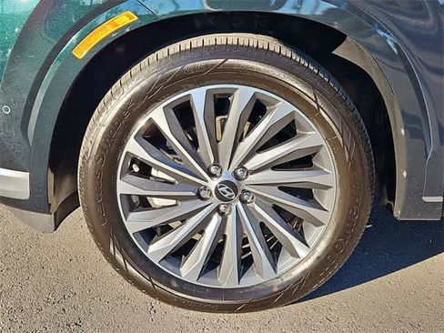 Used 2024 Hyundai Palisade Calligraphy image 13