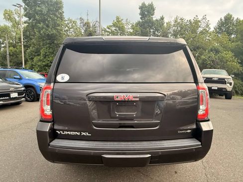Used 2018 GMC Yukon XL SLT w/ Open Road Package AWD/4WD image 6