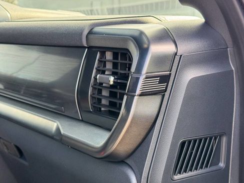 Used 2025 Ford F150 Lariat image 16