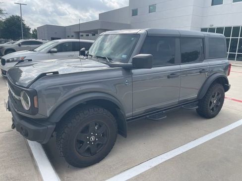 Used 2024 Ford Bronco Black Diamond AWD/4WD image 6