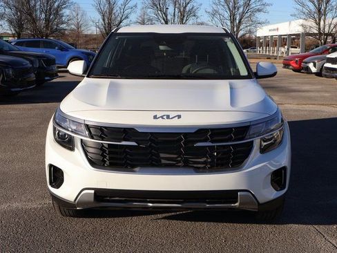 New 2026 Kia Seltos LX image 2