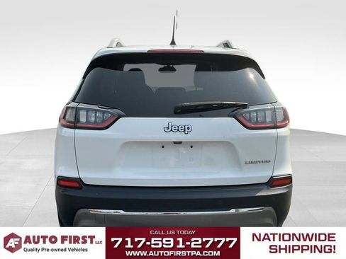 Used 2019 Jeep Cherokee Limited w/ Technology Group FWD image 3