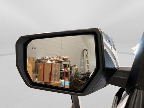 Used 2023 GMC Canyon Denali AWD/4WD image 14