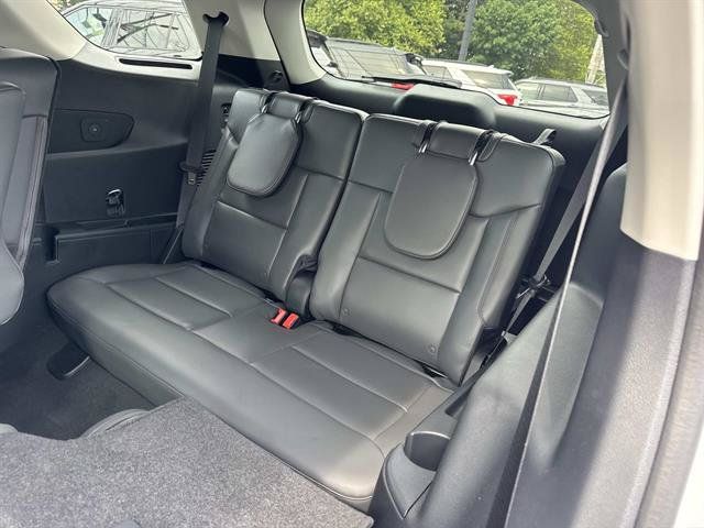 Used 2025 Ford Explorer Active w/ Active Comfort Package AWD/4WD image 30