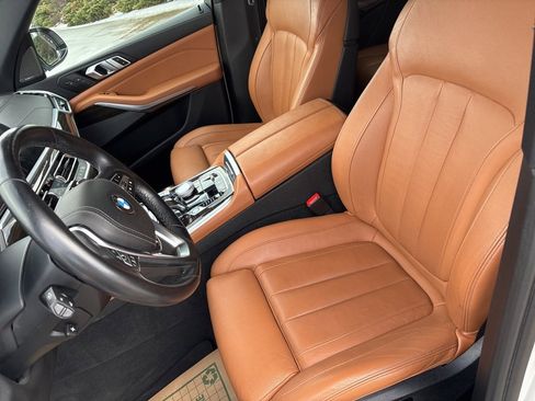 Used 2021 BMW X5 xDrive45e w/ Executive Package image 18